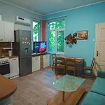 Casa de Férias House Tsimerman 4 Bedroom Private House Free Parking Private Garden