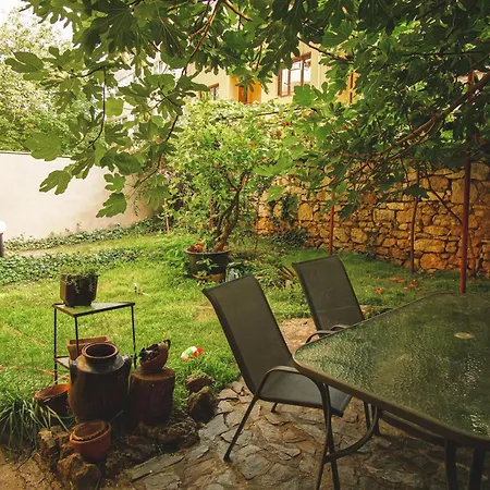 Casa de Férias House Tsimerman 4 Bedroom Private House Free Parking Private Garden