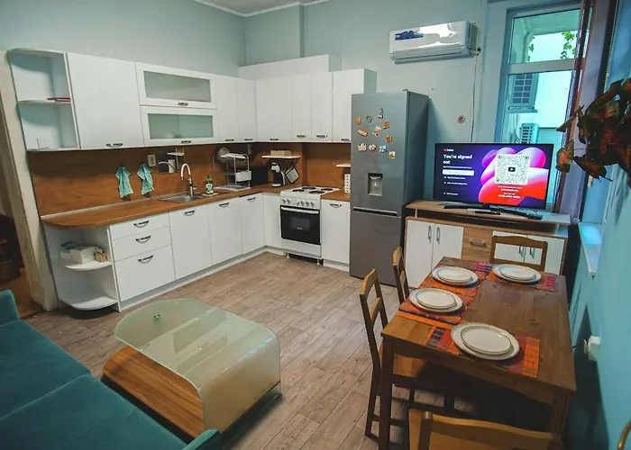 House Tsimerman 4 Bedroom Private House Free Parking Private Garden