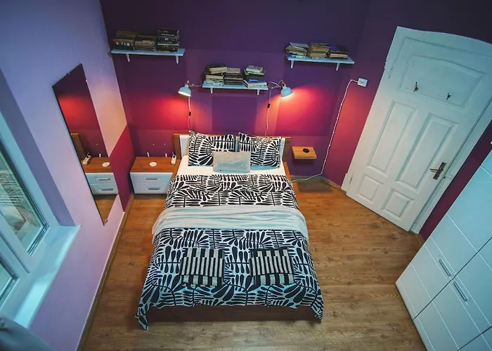 House Tsimerman 4 Bedroom Private House Free Parking Private Garden *