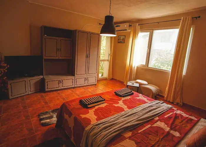 Feriehus House Tsimerman 4 Bedroom Private House Free Parking Private Garden *