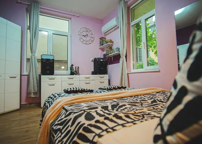 House Tsimerman 4 Bedroom Private House Free Parking Private Garden بيت للعطل فارنا