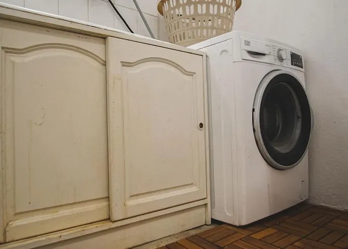 بيت للعطل House Tsimerman 4 Bedroom Private House Free Parking Private Garden فارنا